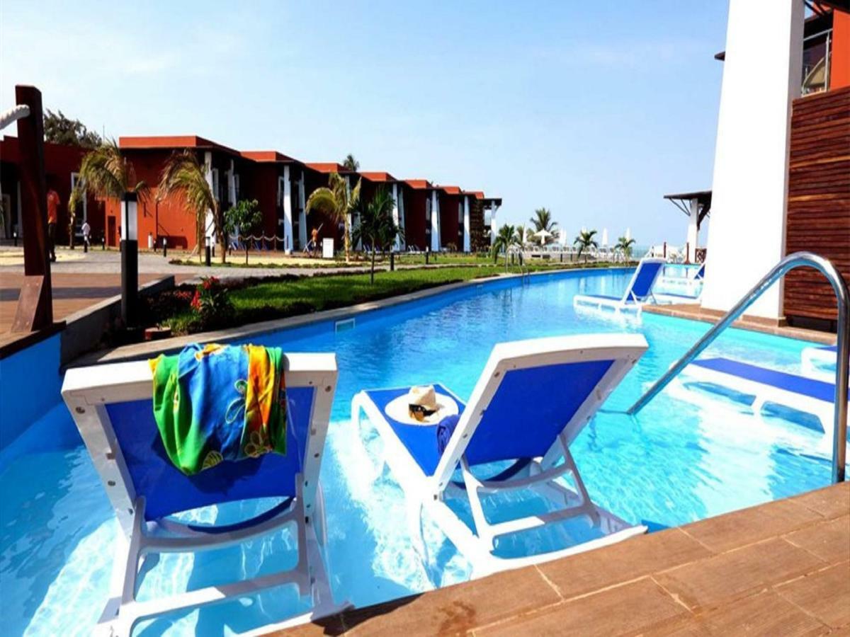 African Princess Beach Hotel Серекунда Экстерьер фото